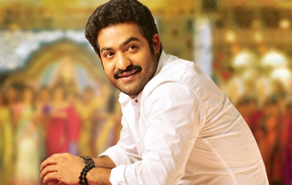 hero ntr,director babi,ntr going to rajamandry,ntr brother son function,hari krishna,kalyan ram  ఎన్‌టిఆర్‌ కాకినాడ కహానీ...!